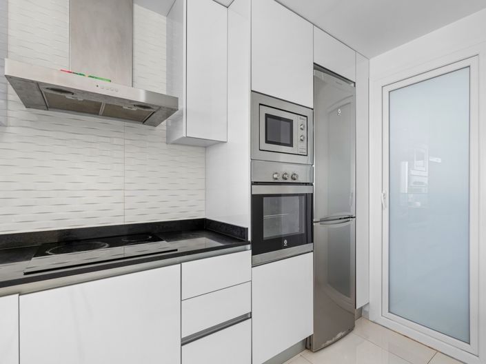 Image No.27-2 Bed Apartment for sale