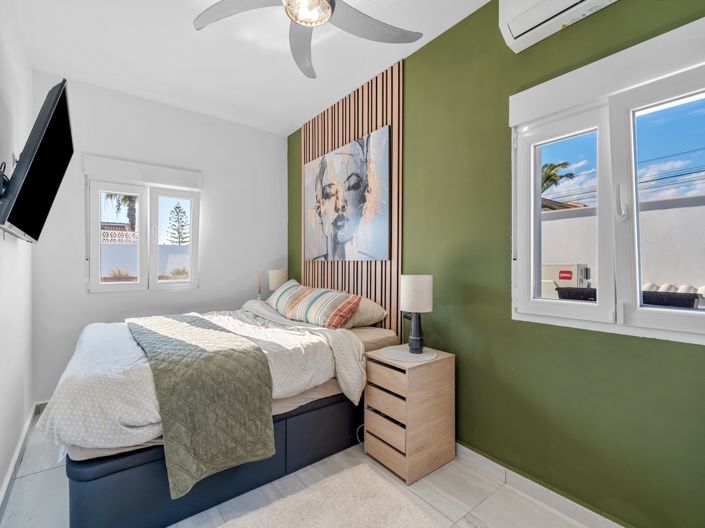 Image No.25-5 Bed Villa for sale