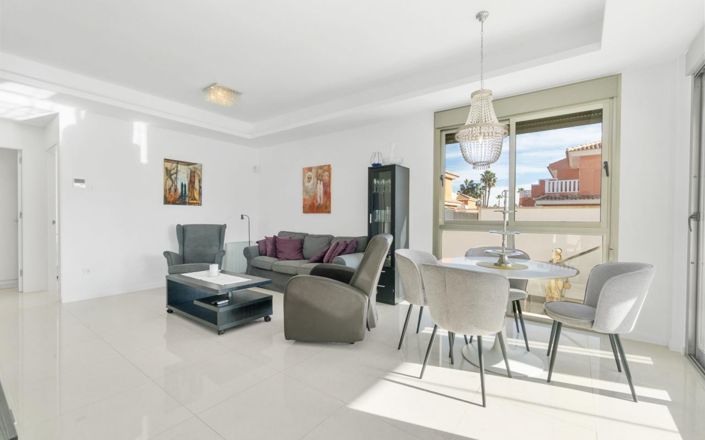 Image No.17-3 Bed Villa for sale