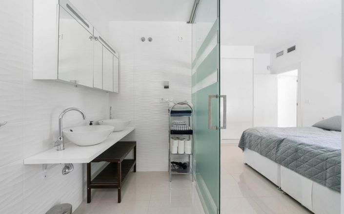 Image No.22-3 Bed Villa for sale