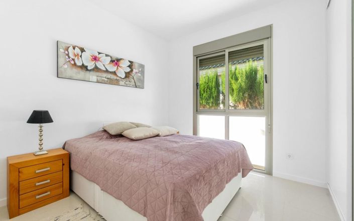 Image No.28-3 Bed Villa for sale