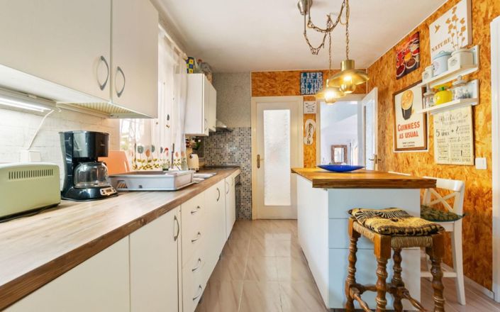 Image No.19-3 Bed Villa for sale