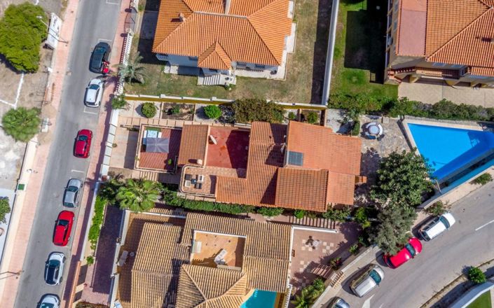 Image No.2-3 Bed Villa for sale