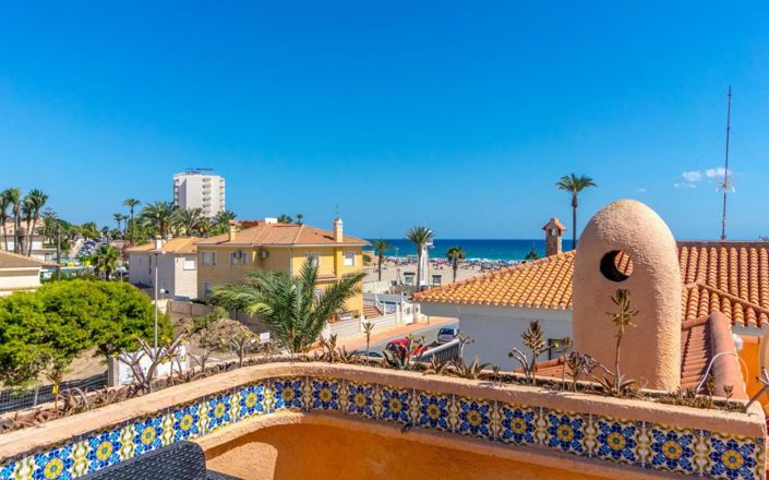 Image No.28-3 Bed Villa for sale