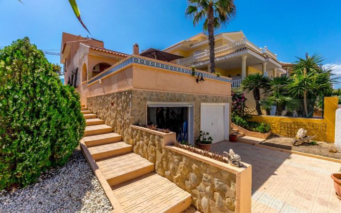 Image No.5-3 Bed Villa for sale