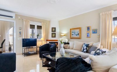 49367charmingthreebedroomsemidetachedvillawit