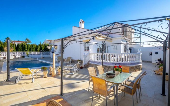 Image No.4-Villa de 3 chambres à vendre à El Chaparral