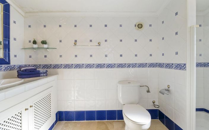 Image No.29-4 Bed Villa for sale