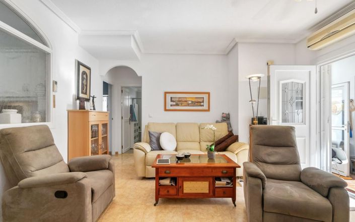 Image No.16-3 Bed Townhouse for sale