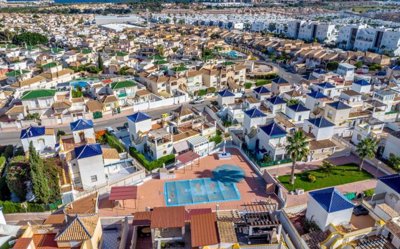 49361charmingquadstylepropertywithaprivatesol