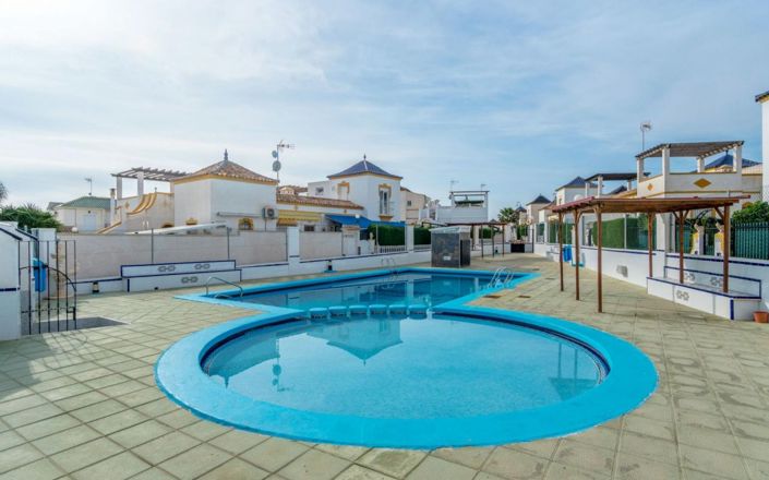 Image No.3-3 Bed Townhouse for sale