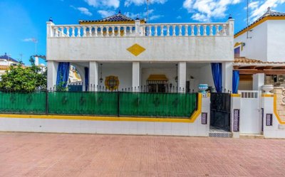 49361charmingquadstylepropertywithaprivatesol