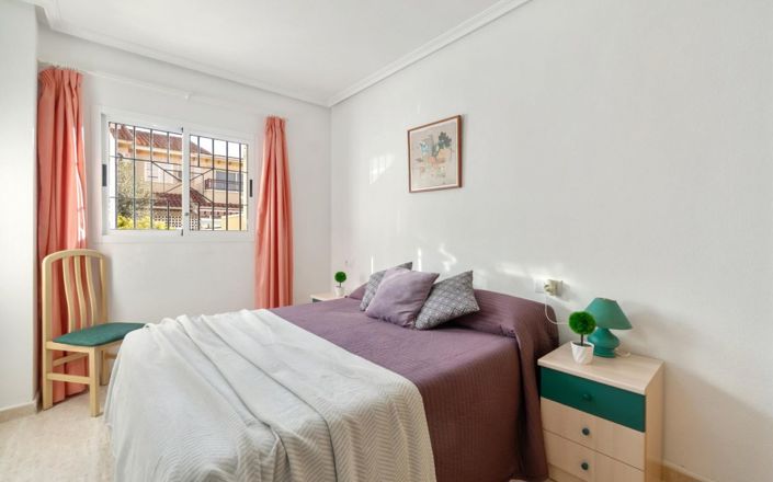 Image No.15-2 Bed Apartment for sale