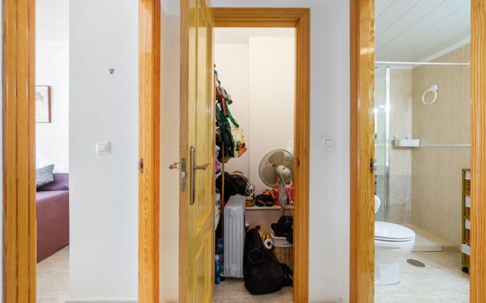 Image No.18-2 Bed Apartment for sale