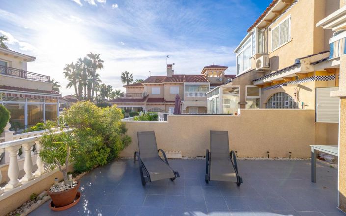 Image No.24-2 Bed Apartment for sale