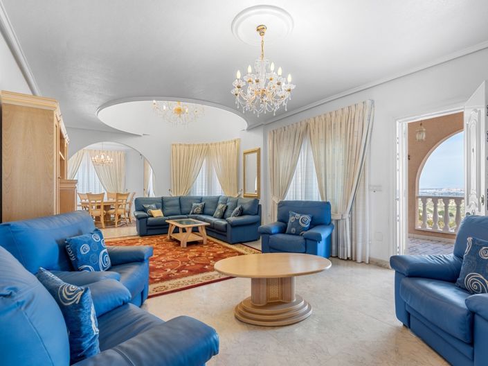 Image No.11-7 Bed Villa for sale