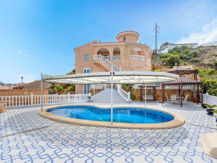 Image No.2-7 Bed Villa for sale