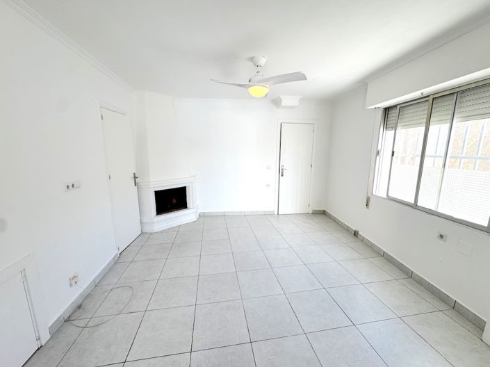 Image No.5-2 Bed Townhouse for sale