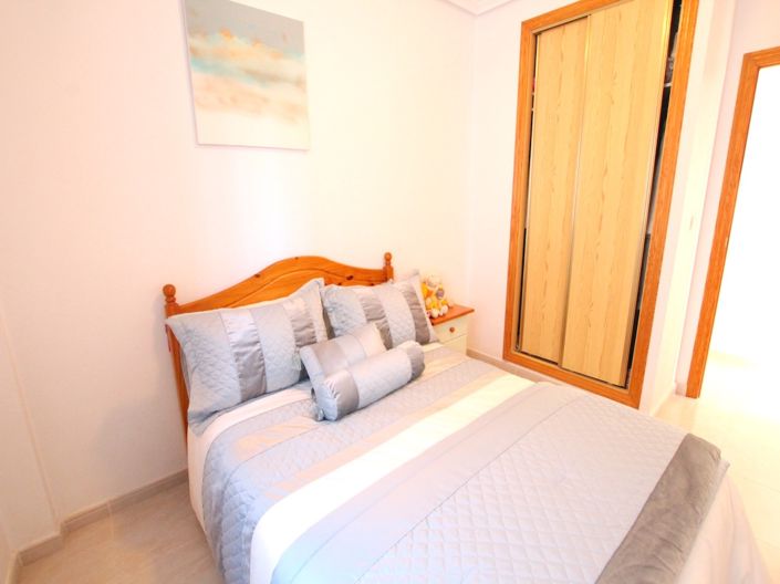 Image No.23-3 Bed Townhouse for sale