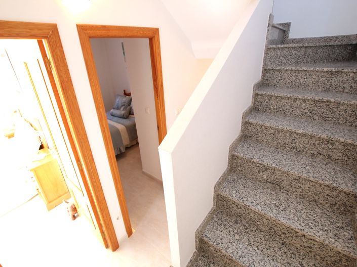 Image No.28-3 Bed Townhouse for sale