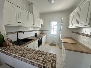 49383roomytwobedroombungalowforsaleinpueblobr