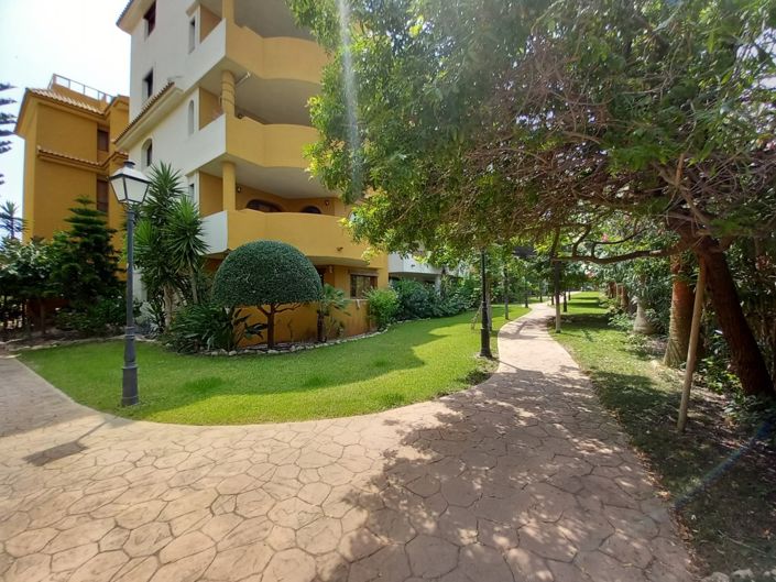 Image No.26-2 Bed Apartment for sale