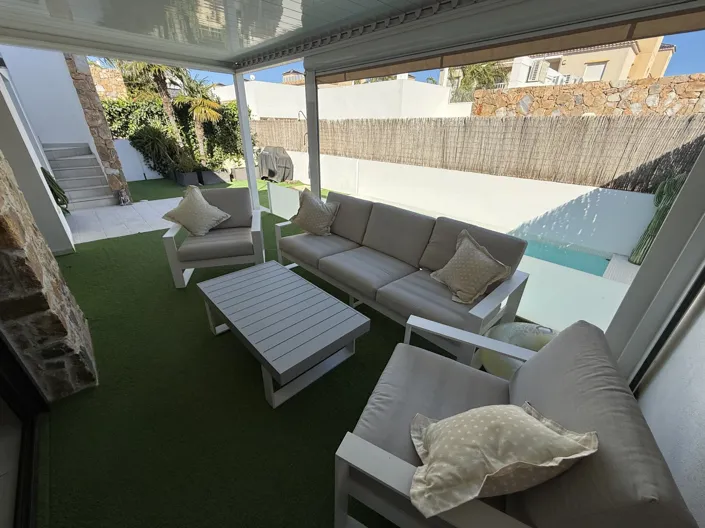 Image No.3-3 Bed Villa for sale