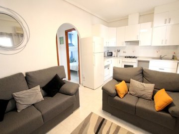 49400charmingtwobedroombungalowwithgreatoutdo