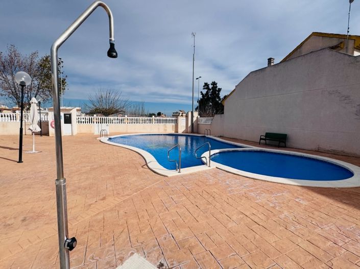 Image No.23-3 Bed Townhouse for sale