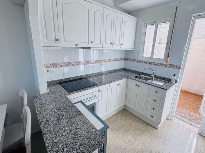 Image No.6-3 Bed Townhouse for sale