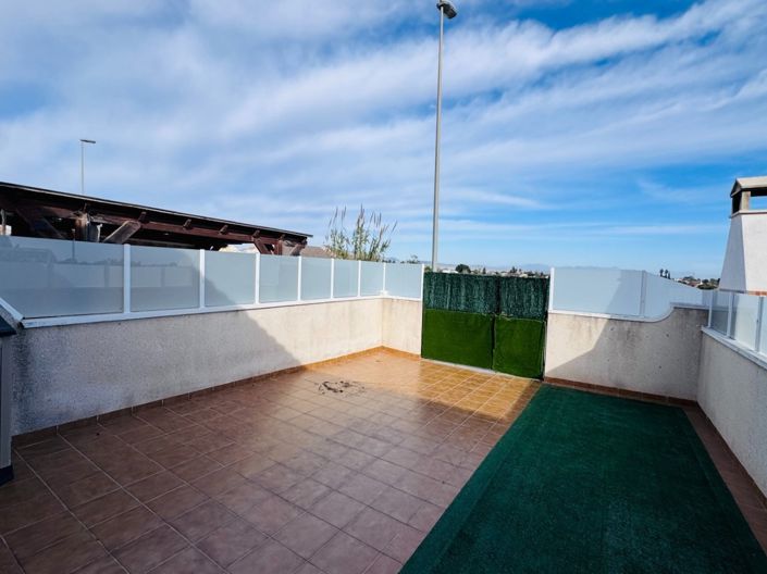 Image No.7-3 Bed Townhouse for sale