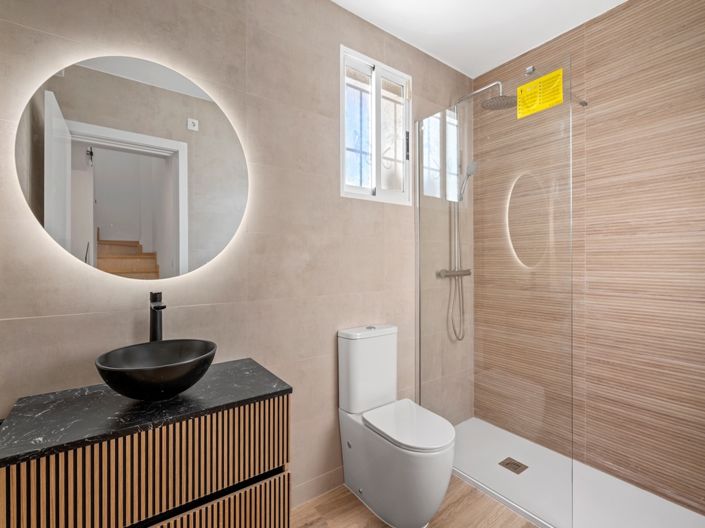 Image No.25-3 Bed Villa for sale