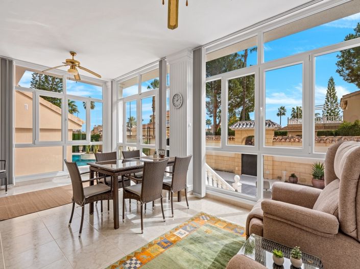 Image No.12-4 Bed Villa for sale