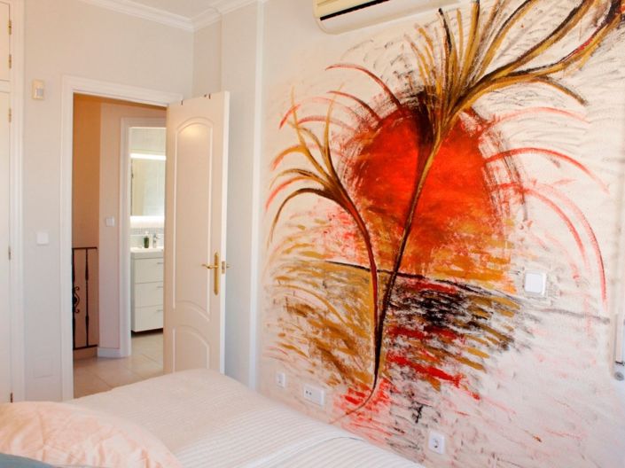 Image No.18-3 Bed Townhouse for sale