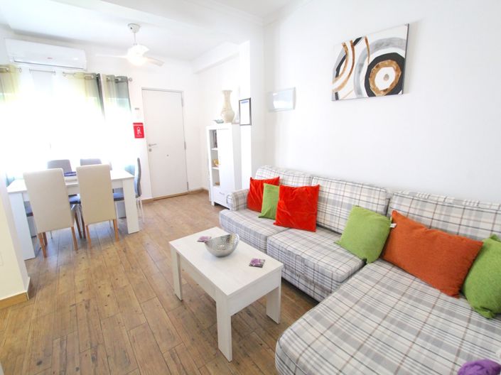 Image No.11-2 Bed Townhouse for sale