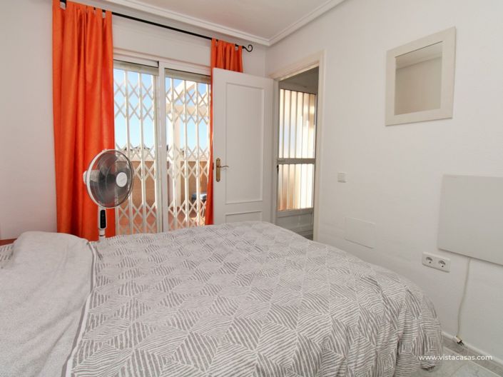 Image No.24-3 Bed Townhouse for sale