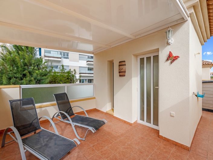 Image No.29-3 Bed Townhouse for sale