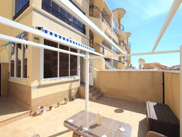 49425beautifullypresentedtwobedroomgardenapar