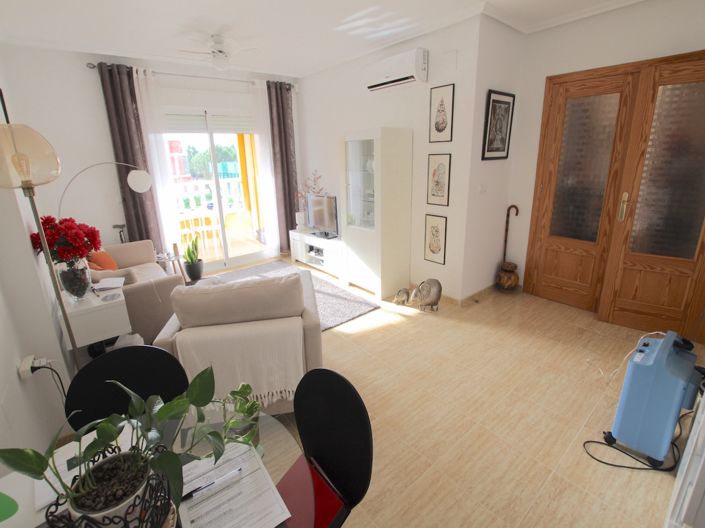 Image No.18-3 Bed Apartment for sale