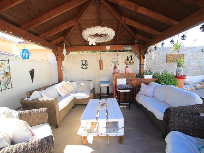 Image No.14-3 Bed Villa for sale