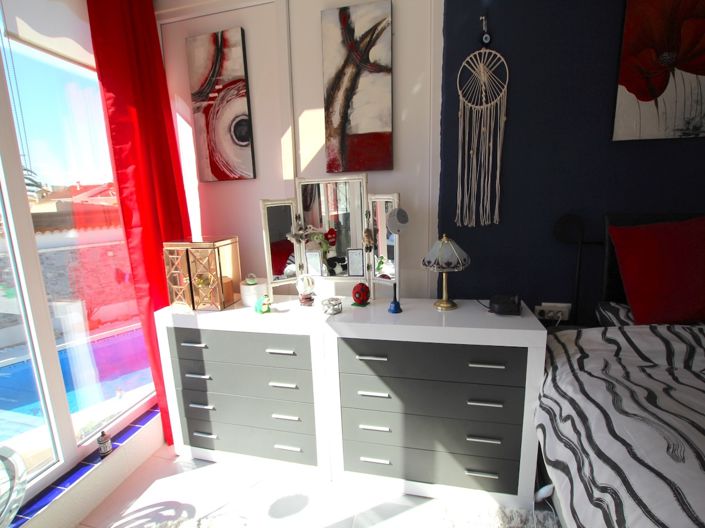 Image No.28-3 Bed Villa for sale