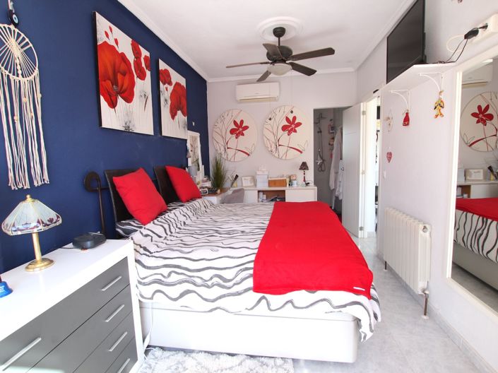 Image No.29-3 Bed Villa for sale