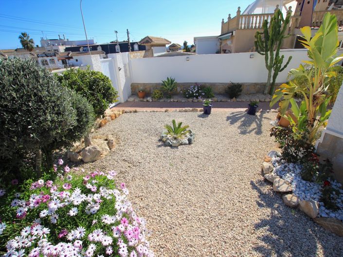 Image No.9-3 Bed Villa for sale