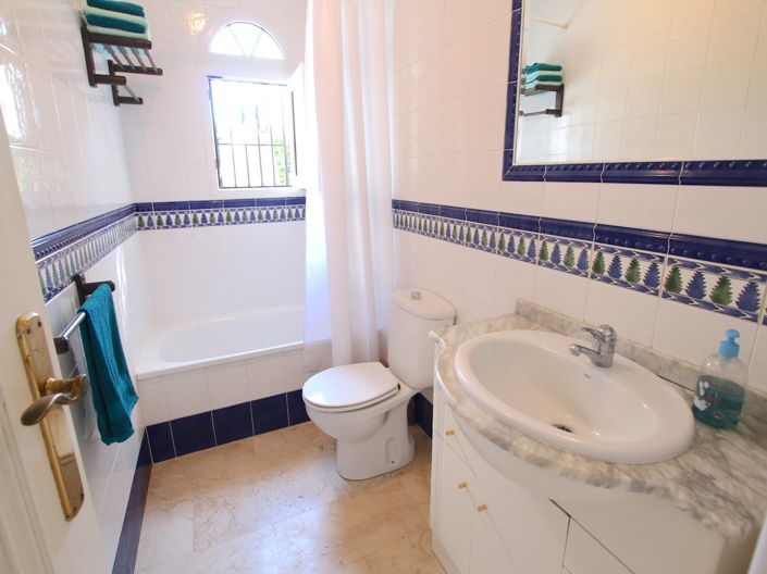 Image No.23-2 Bed Apartment for sale