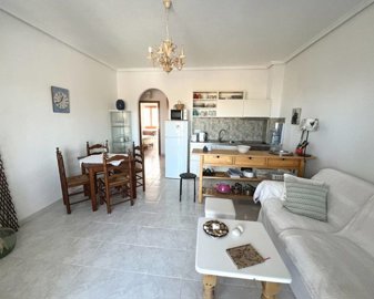 49432charmingtwobedroomgardenapartmentinciuda