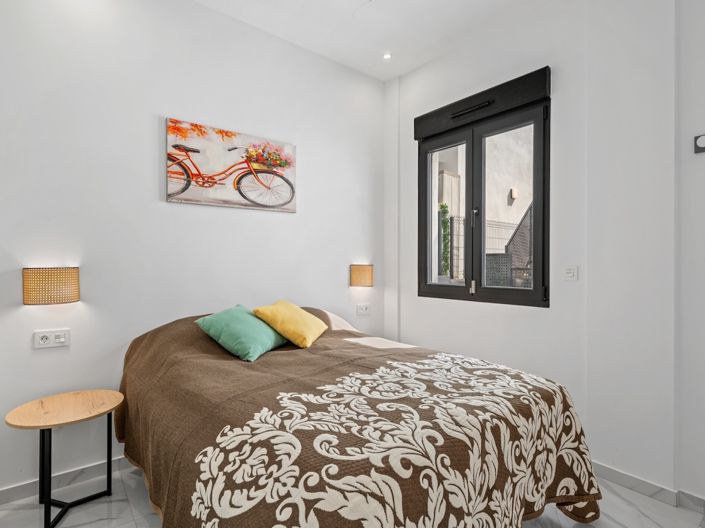 Image No.18-3 Bed Villa for sale