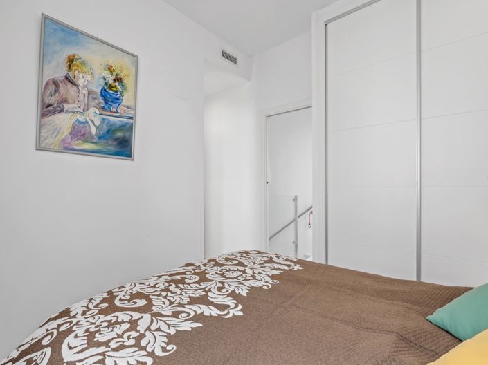 Image No.22-3 Bed Villa for sale