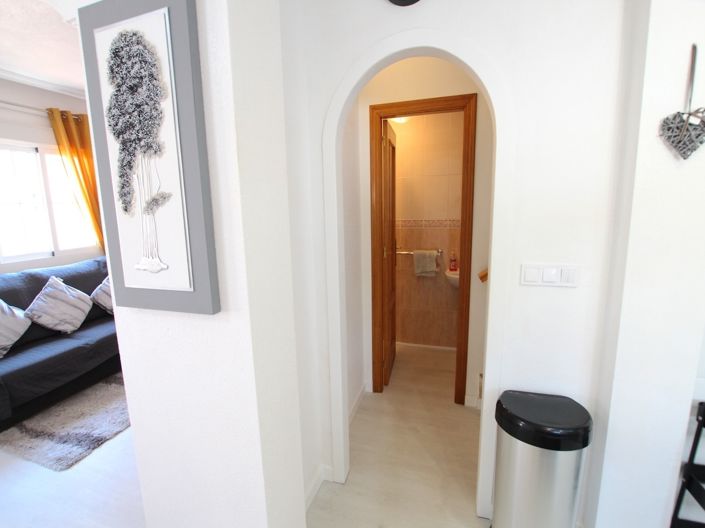 Image No.16-2 Bed Townhouse for sale