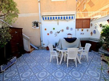 49449wonderfulthreebedroomduplexapartmentwith
