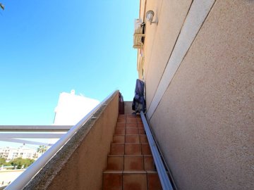 49449wonderfulthreebedroomduplexapartmentwith